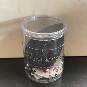 🌟NEW🌟 Beauty Blender Pro